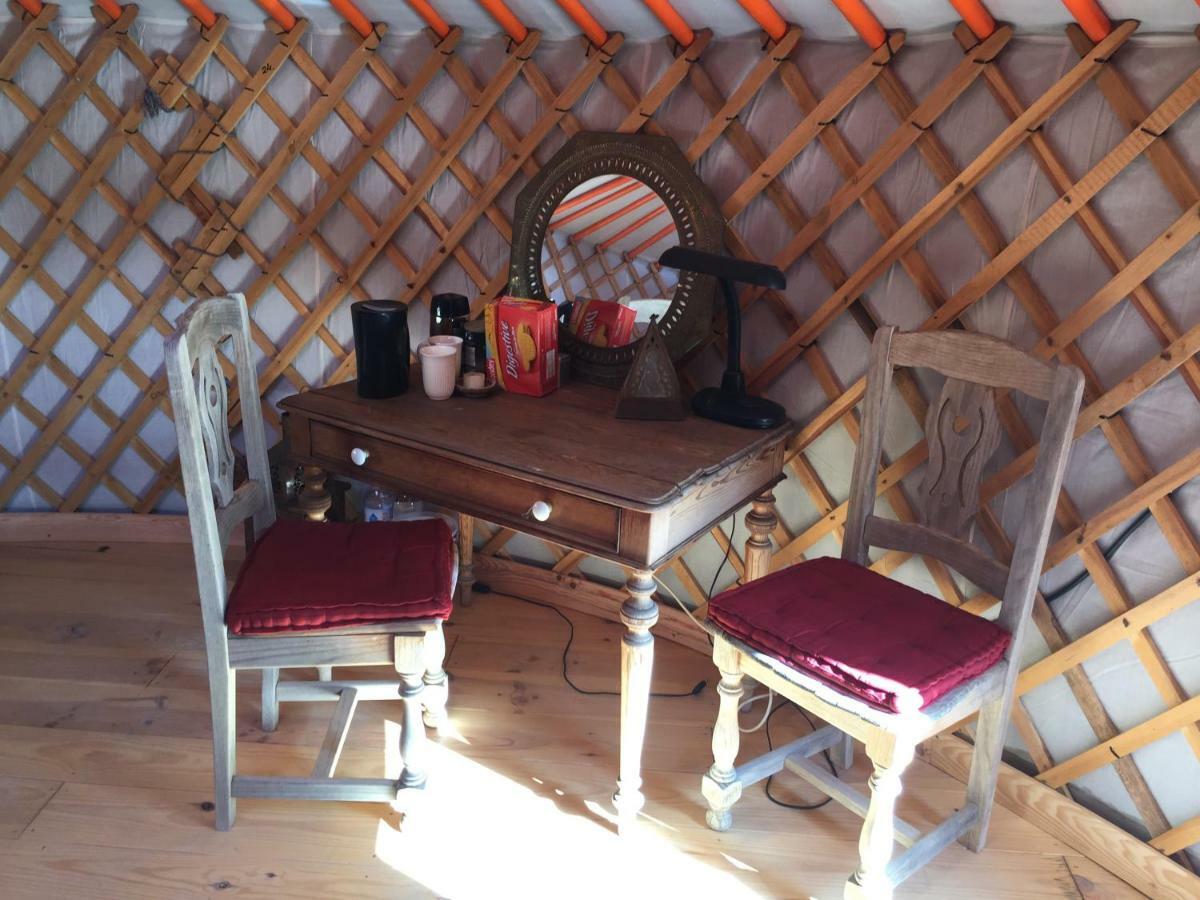 菲内斯特拉特 La Yurta Naranja酒店 外观 照片